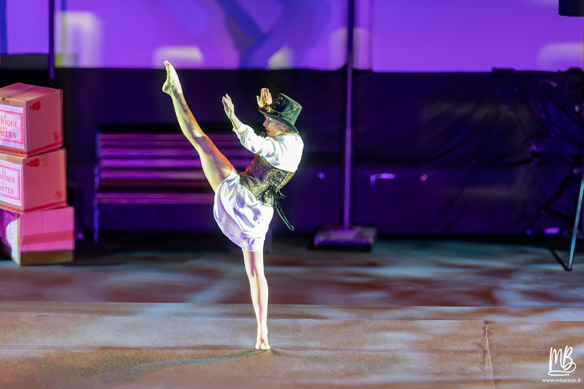 20251206 LA FABRIQUE A CONTES (BNS) MB 39